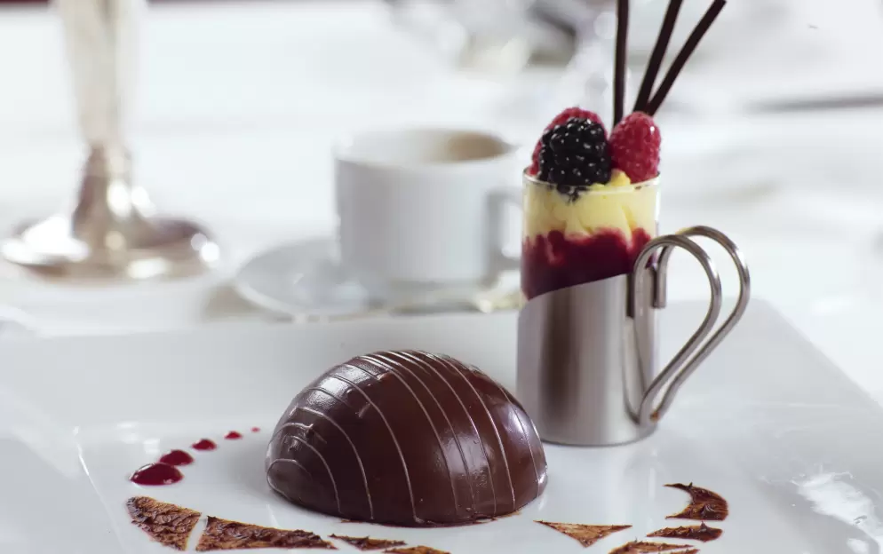 Paul Gauguin Cruises MS Paul Gauguin L'Etoile Dishes 5 ©Paul Gauguin Cruises.jpg